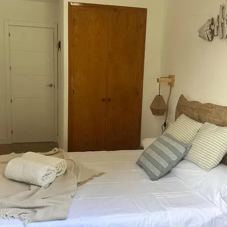 5 Minutes From The Beach! Apartment *